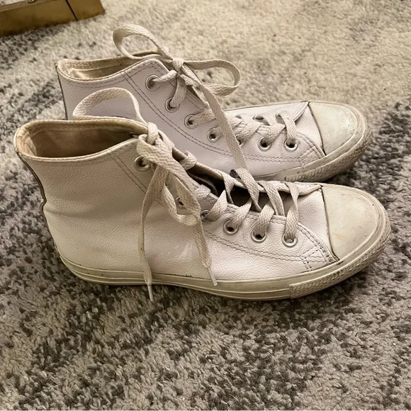 Converse Leather High-Top Sneakers - Picture 3 of 6